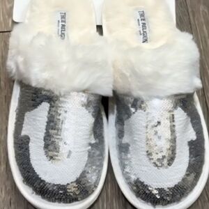 NWT $75 True Religion Sequin White Fuzzy Slippers Women's Medium